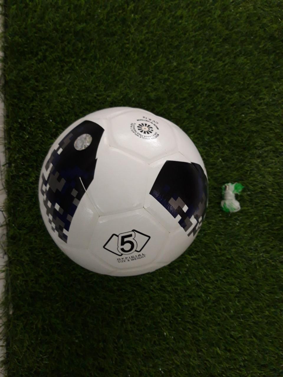 SIÊU PHẨM BÓNG DÁN SỐ 5 WORLD CUP DA CAO CẤP(TẶNG TÚI LƯỚI+KIM BƠM+2 ĐÔI TẤT)