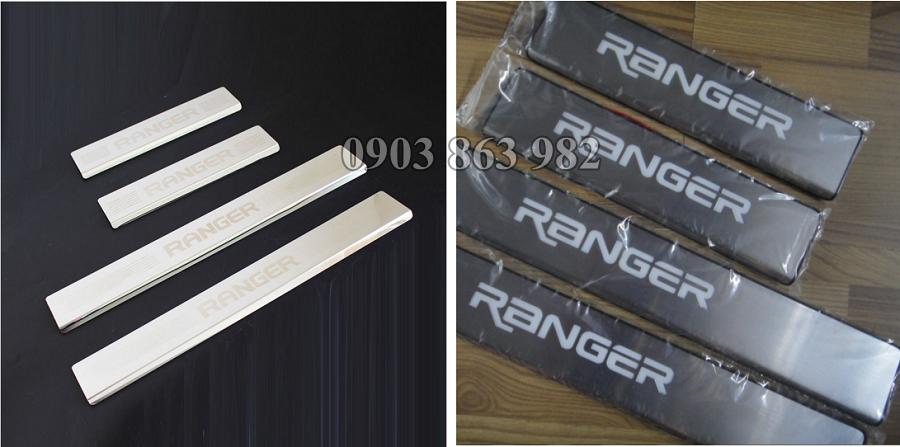 [Hỗ trợ lắp đặt khách Hà Nội] Nẹp bước chân trong ( Bậc giẫm trong) Ford Ranger