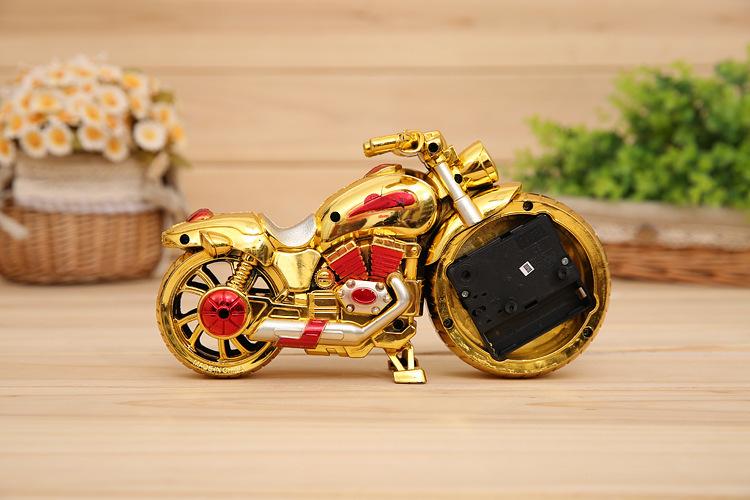 Đồng hồ để bàn báo thức hình xe mô tô