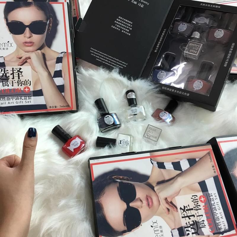 Sơn Móng Tay REMIX (Đủ màu) + Tặng 1 Nước Hoa Mini