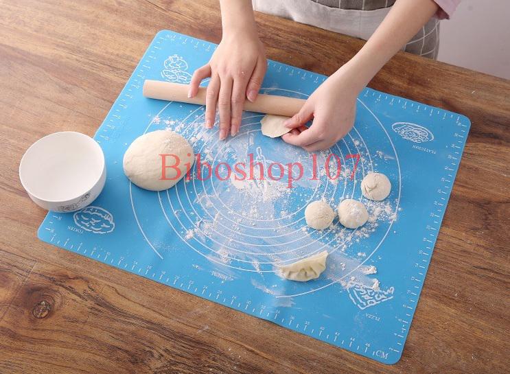 Tấm lót nhào bột silicon 40x50cm + Cán lăn gỗ 28cm