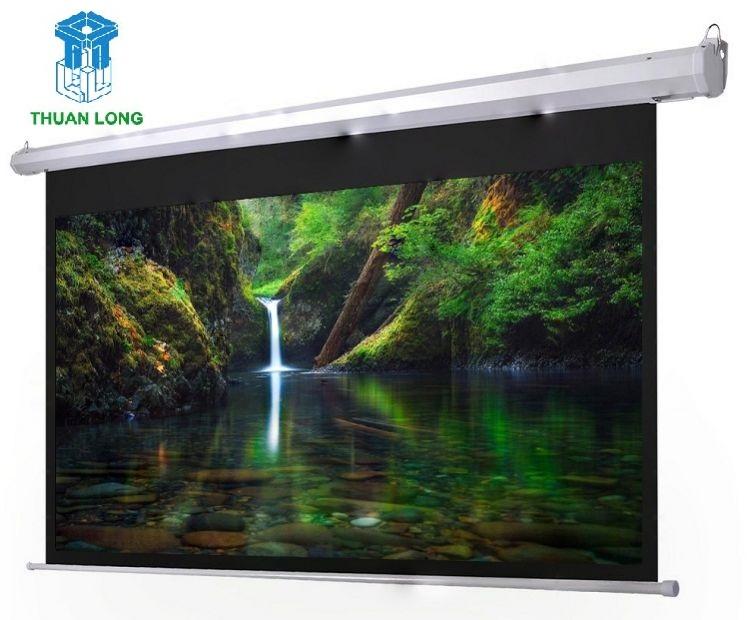 Màn chiếu điện treo tường 1m5 (84 inch)