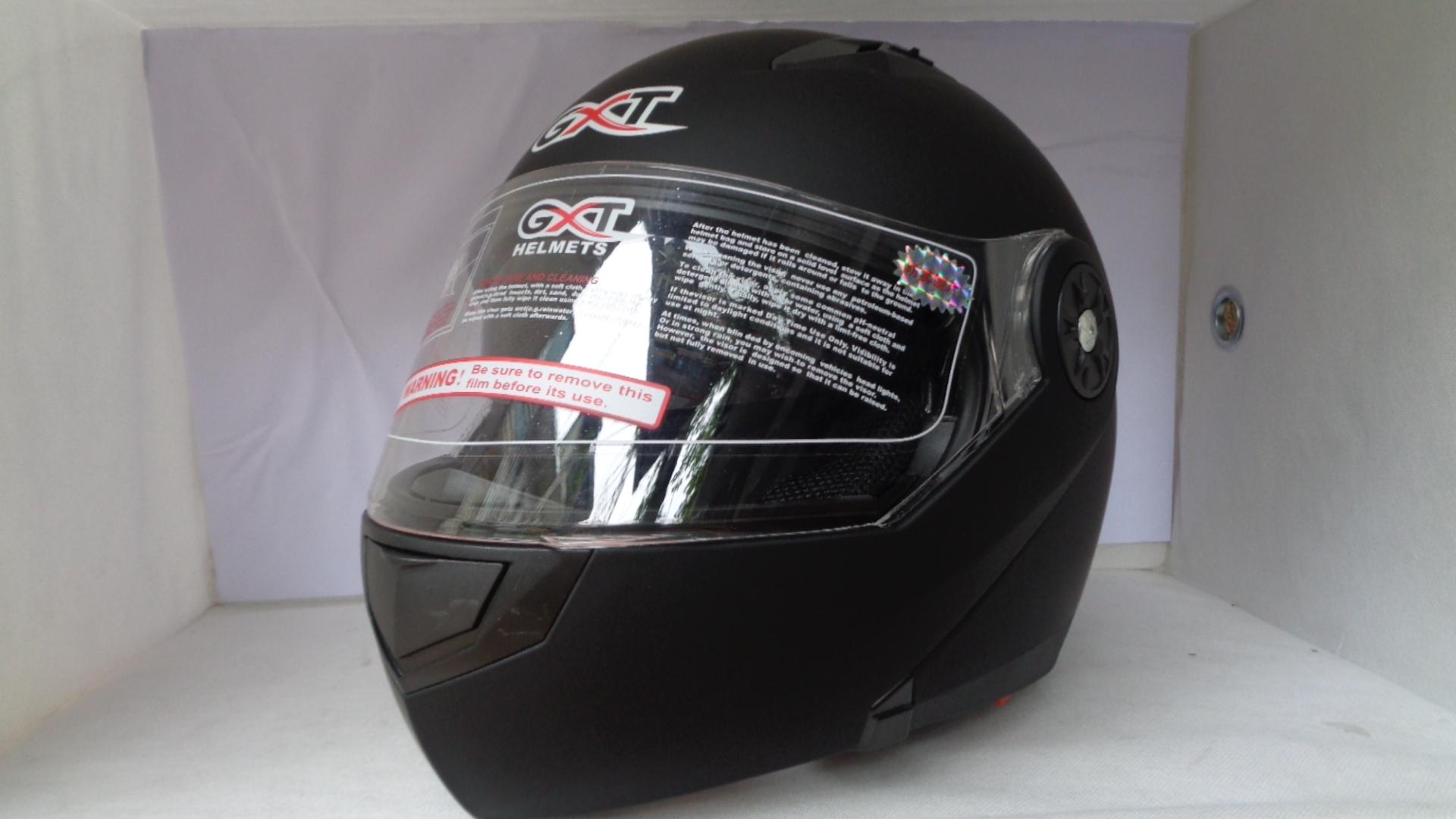 Mũ bảo hiểm gxt 2016 lật hàm - huyền anh