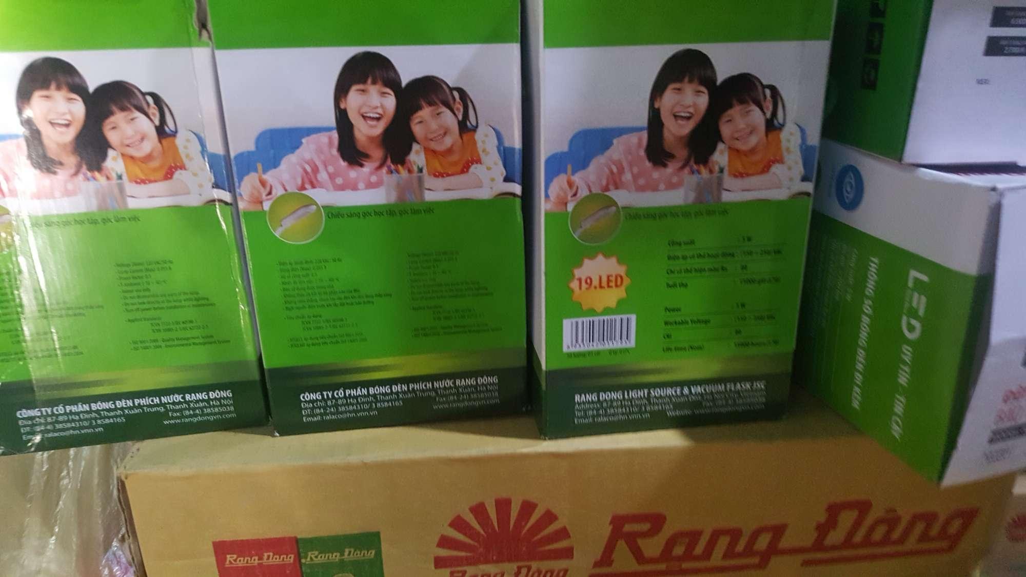 Đèn bàn LED bảo vệ thị lực  RD - RL 19LED