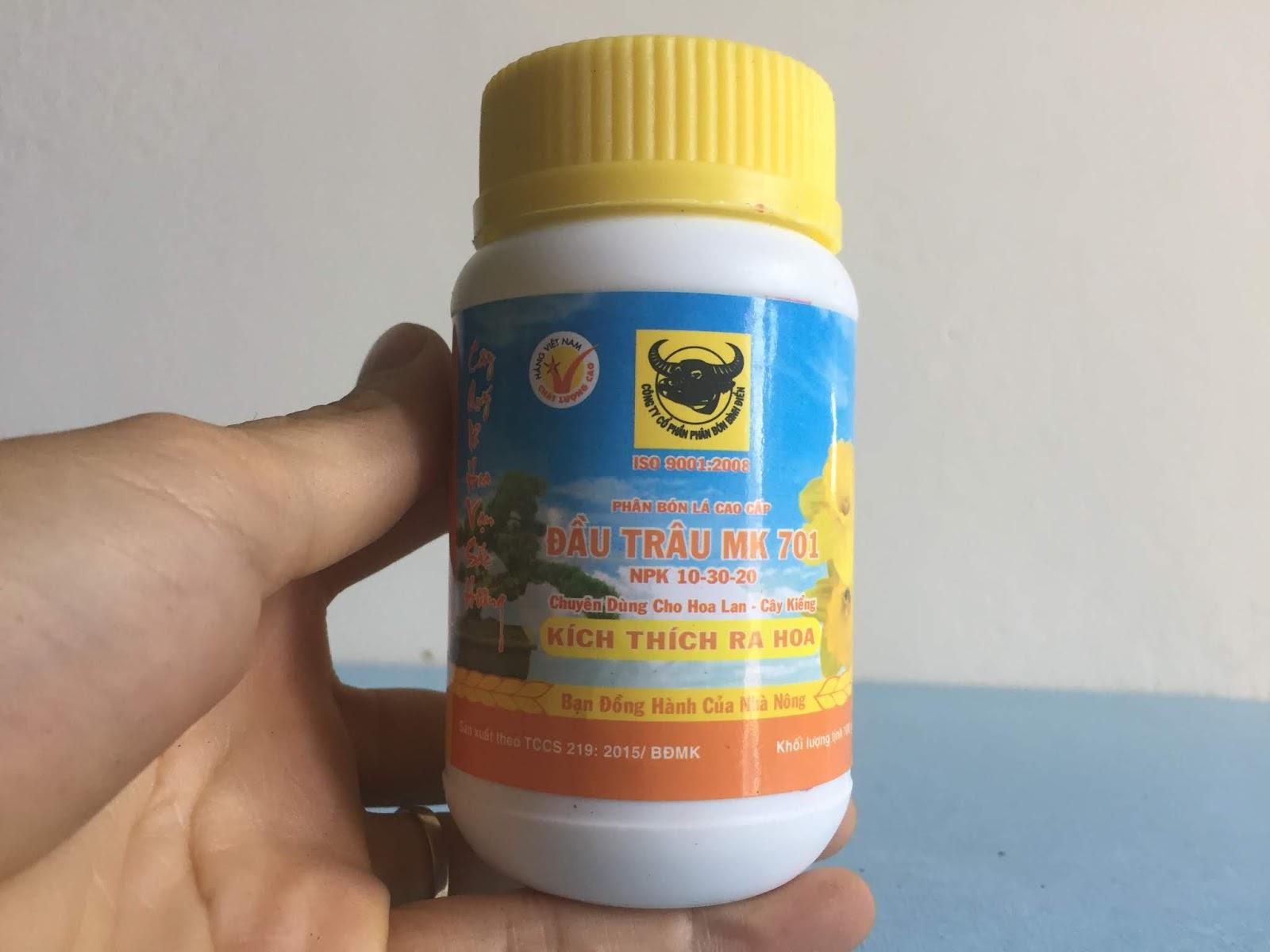 Phân bón lá cao cấp kích thích ra hoa