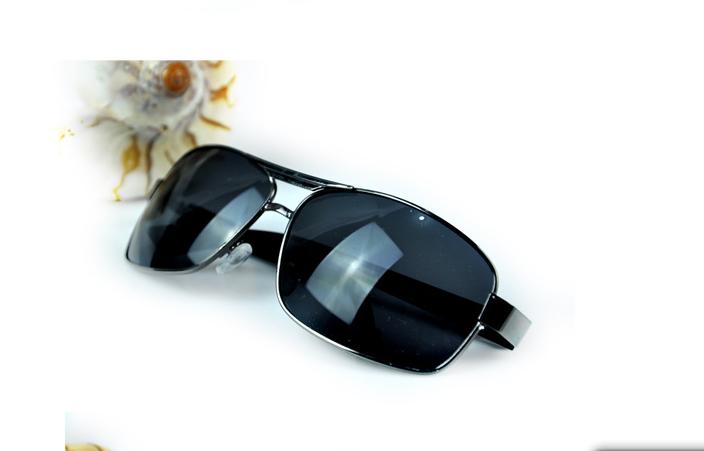 Kính Phân Cực Chống Lóa Dáng Thể Thao