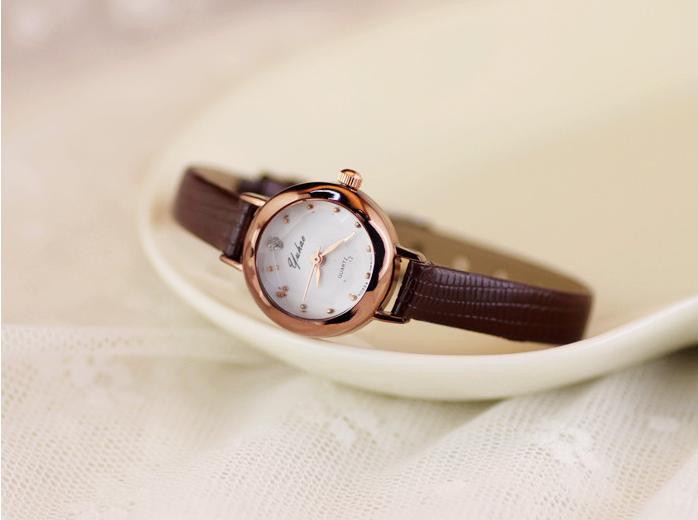 [HCM]Đồng hồ nữ Yehao Fashion dây da (nâu)
