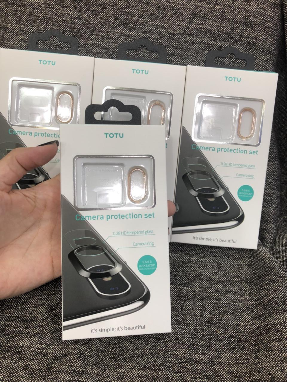 Bộ Bảo Vệ Camera Cho iPhone XS Max hiệu Totu (Gồm Kính Cường Lực Camera + Viền Kim Loại Camera) - Bạc