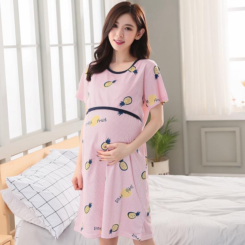 Đầm bầu sau sinh cho con bú