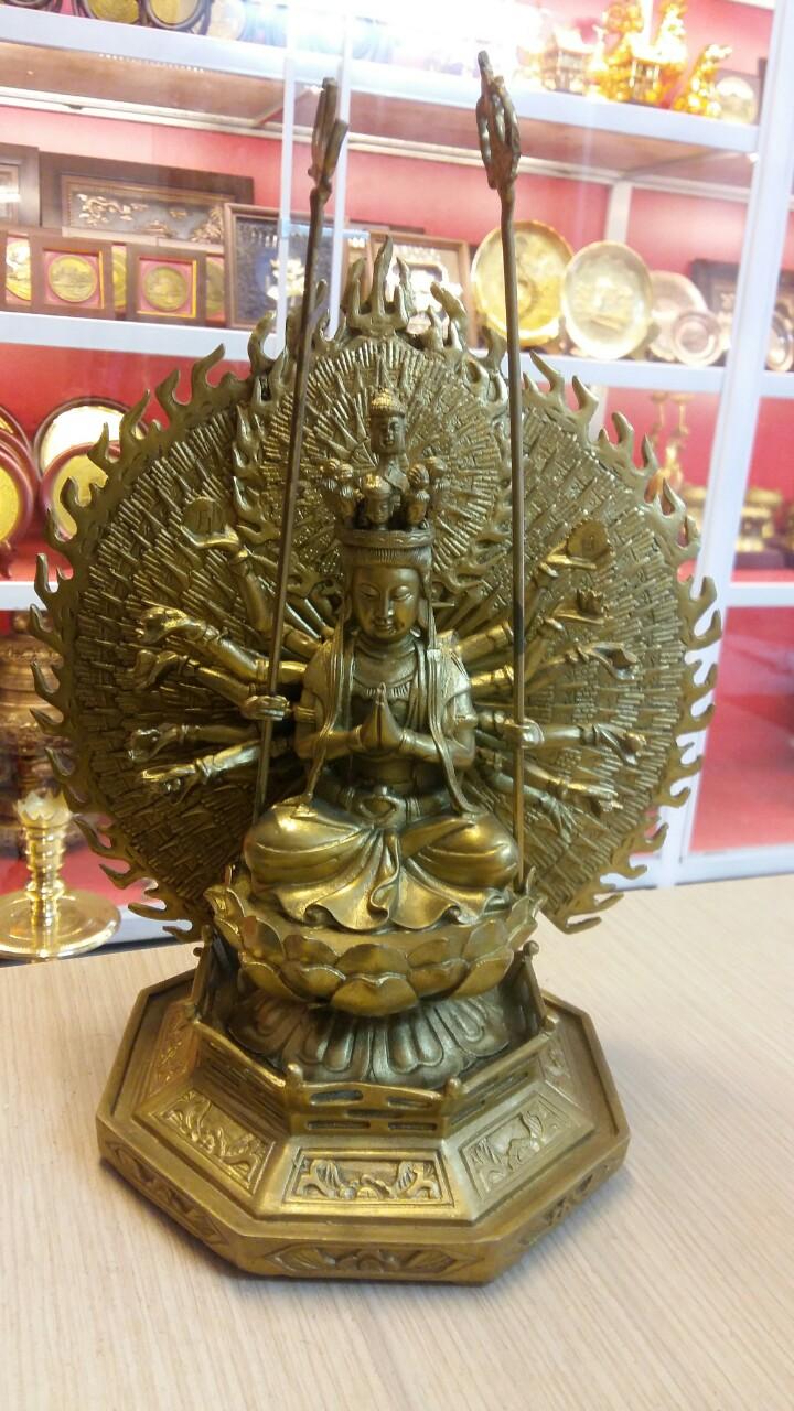 Tượng Phật bà thiên thủ thiên nhãn cao 25cm