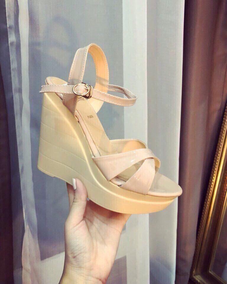 [HCM]Giày sandal đế xuồng quai chéo