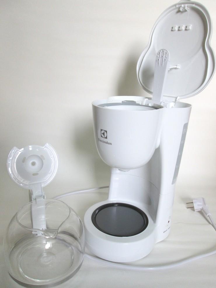 Máy Pha Cà Phê Electrolux ECM1303W