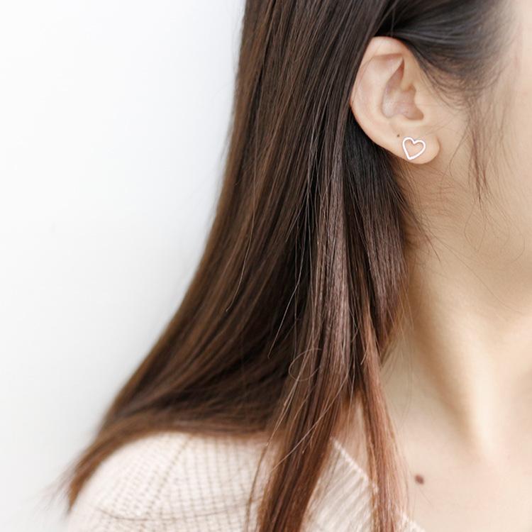 Bông tai bạc trái tim