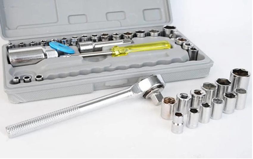Bộ khẩu mở siết ốc và bugi 40 chi tiết