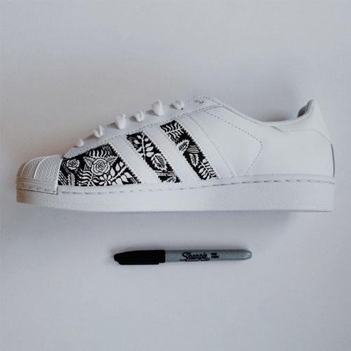 [HCM]Hộp bút lông dầu vẽ trên mọi chất liệu Sharpie Fine Point - Combo 12 Màu