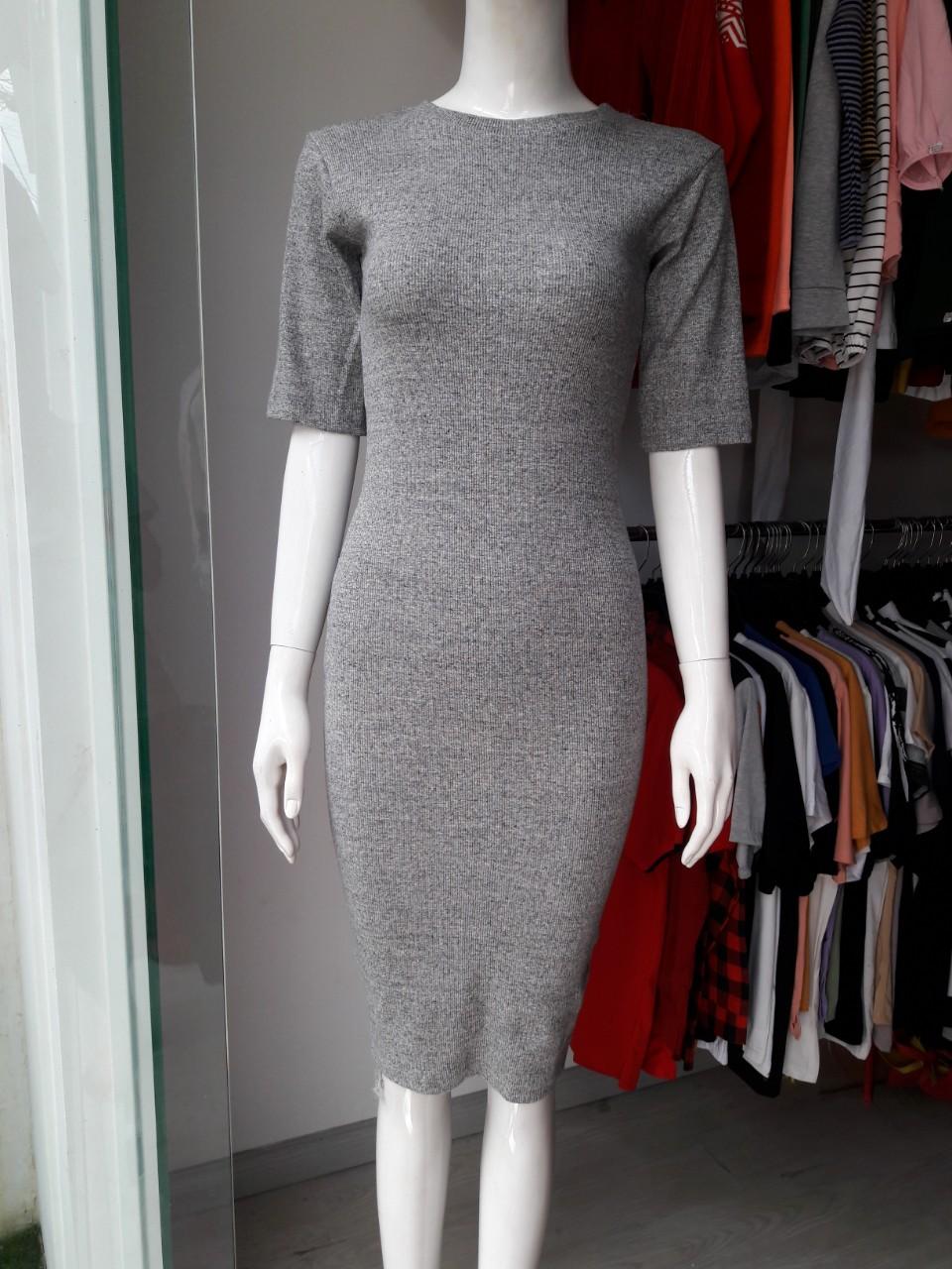 [HCM]Đầm thun ôm body tay lỡ xẻ sau