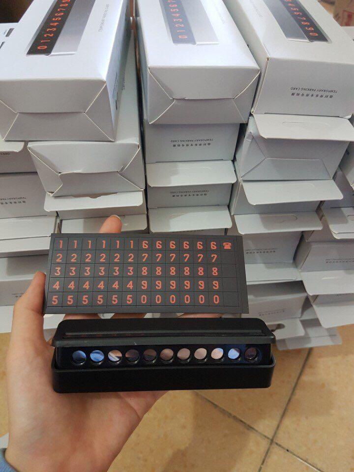 Bảng số điện thoại trên ô tô