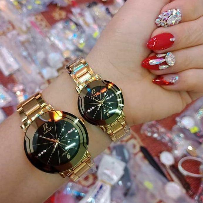 Cặp Đồng hồ Halei nam nữ cao cấp chống xước, chống nước tuyệt đối (Giá 1 đôi) dây vàng mặt đen