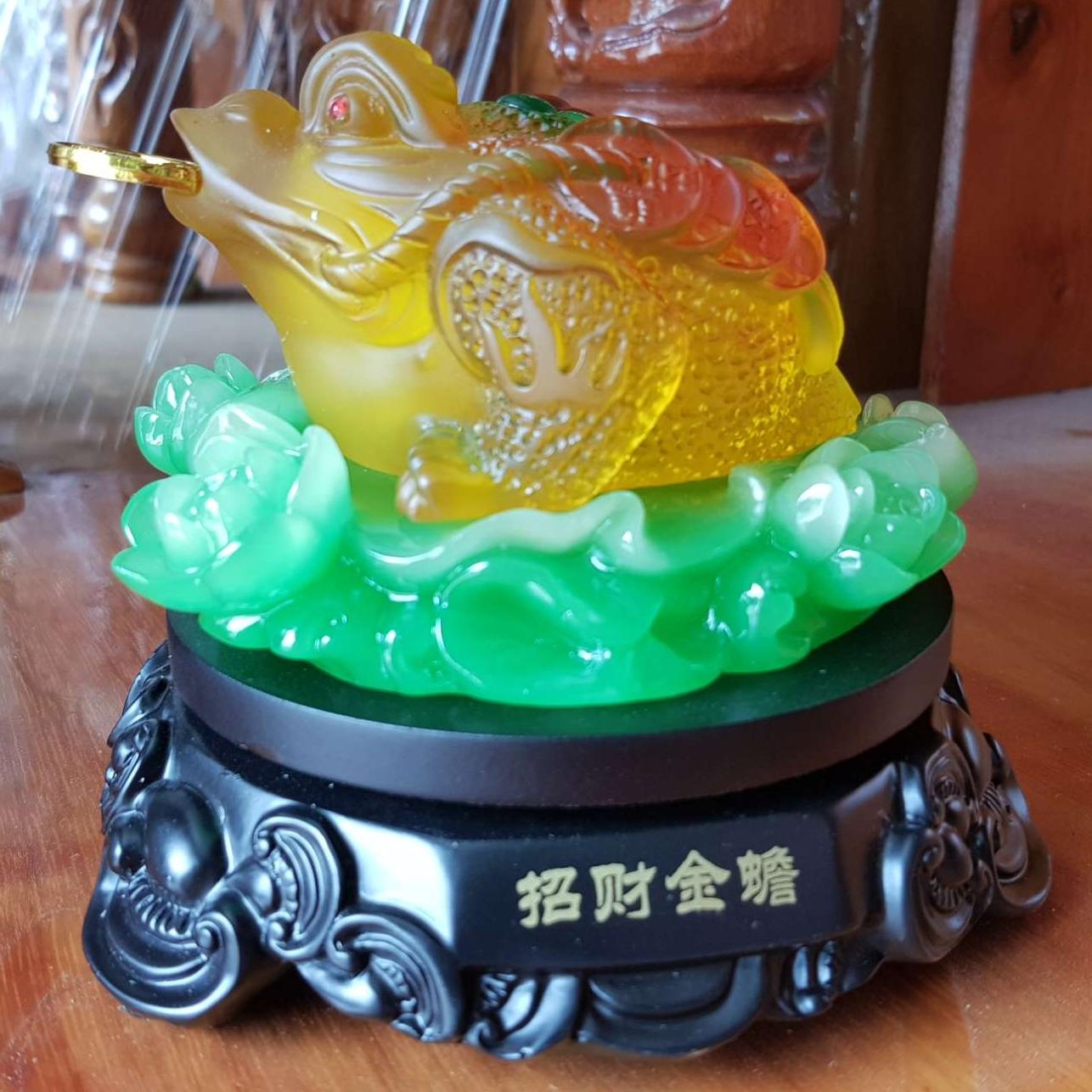 Cóc ngậm tiền phong thủy đường kính 14 cm