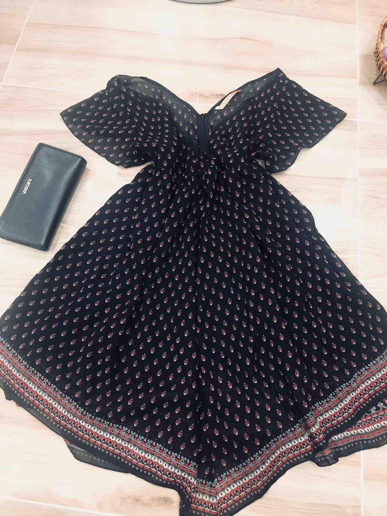 Đầm voan hoa bi nhỏ nhập Quảng Châu