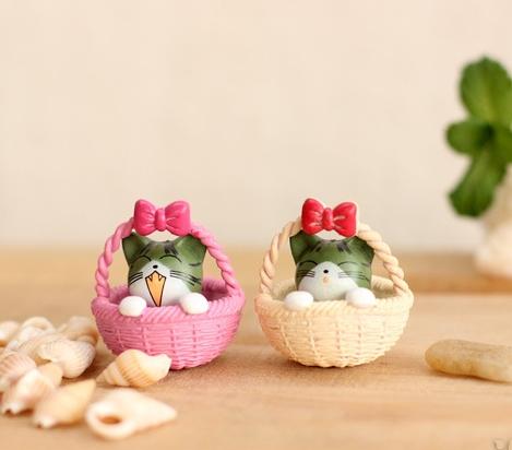 Móc khóa mèo giỏ dễ thương