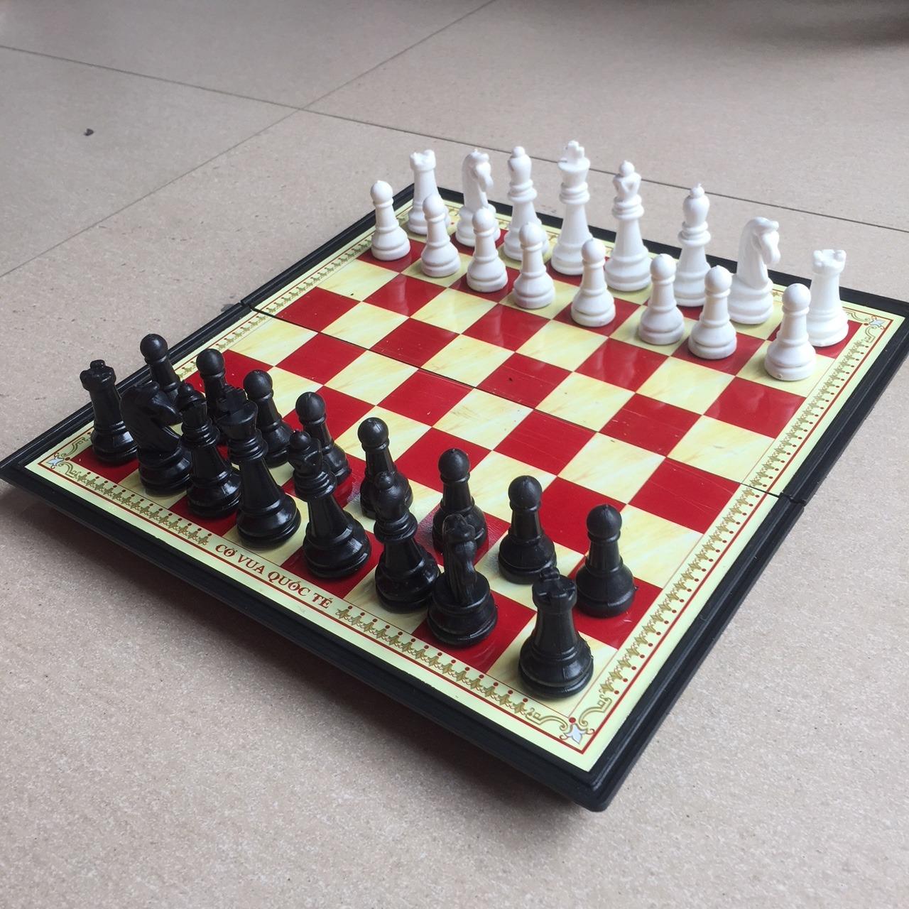 [7-11/12 VOUCHER 8%]Bộ cờ vua nam châm 36cm x 36cm