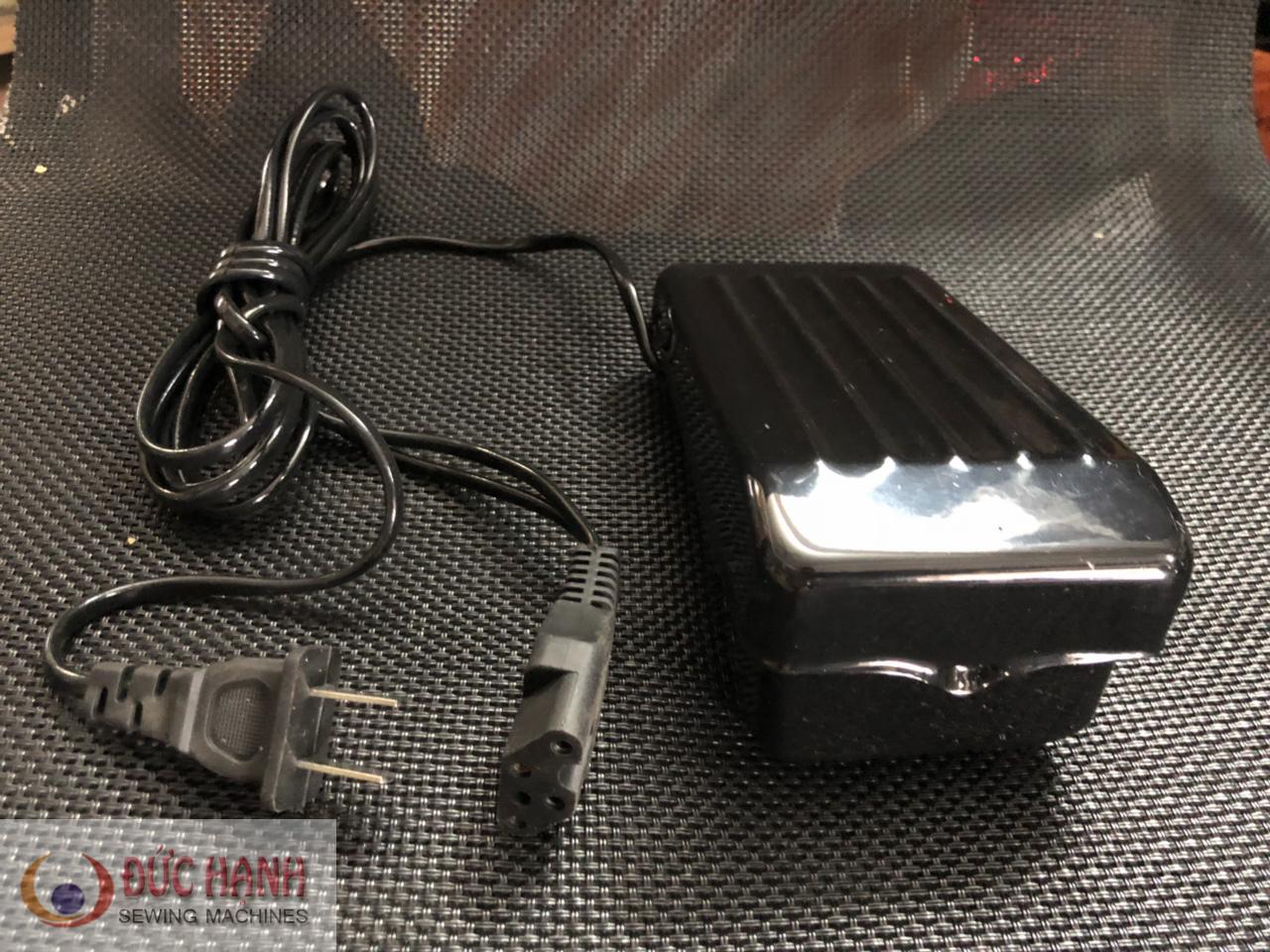 BÀN ĐẠP GA MOTOR MÁY GIA ĐÌNH 3 CHẤU - 4 CHẤU