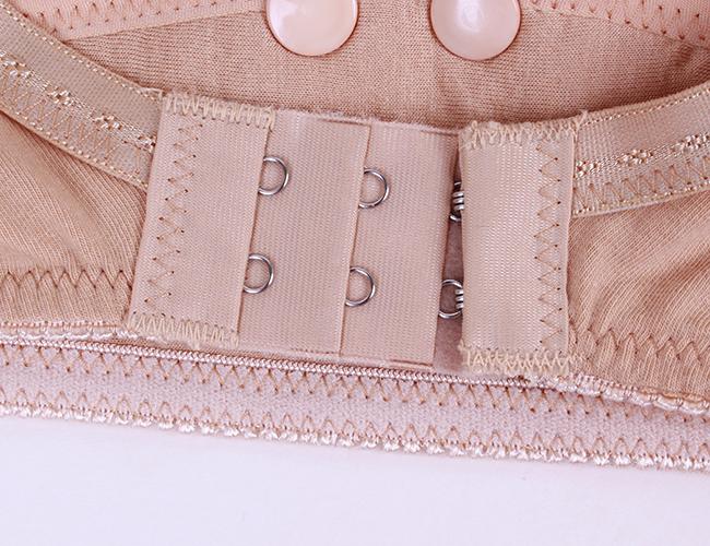 Áo cho con bú cúc bấm đệm mỏng không gọng