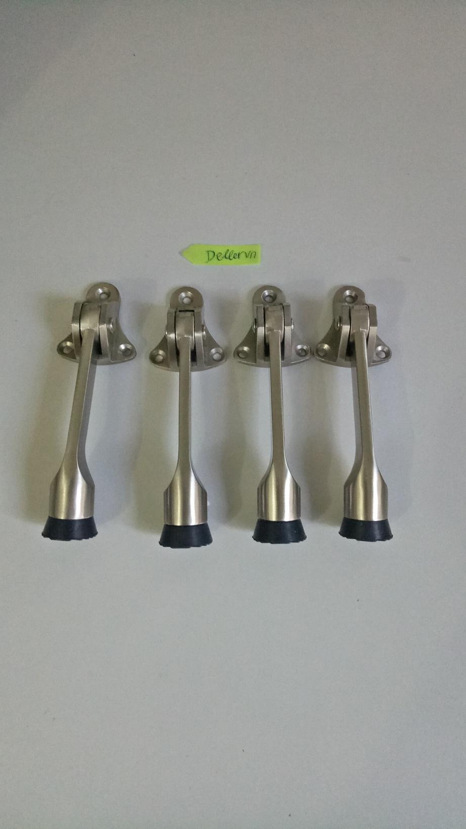 Chặn cửa chống gió va đập - 4 cái