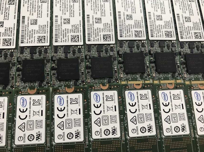 Ổ cứng SSD Intel PRO 2500 180gb M2 SATA 2280