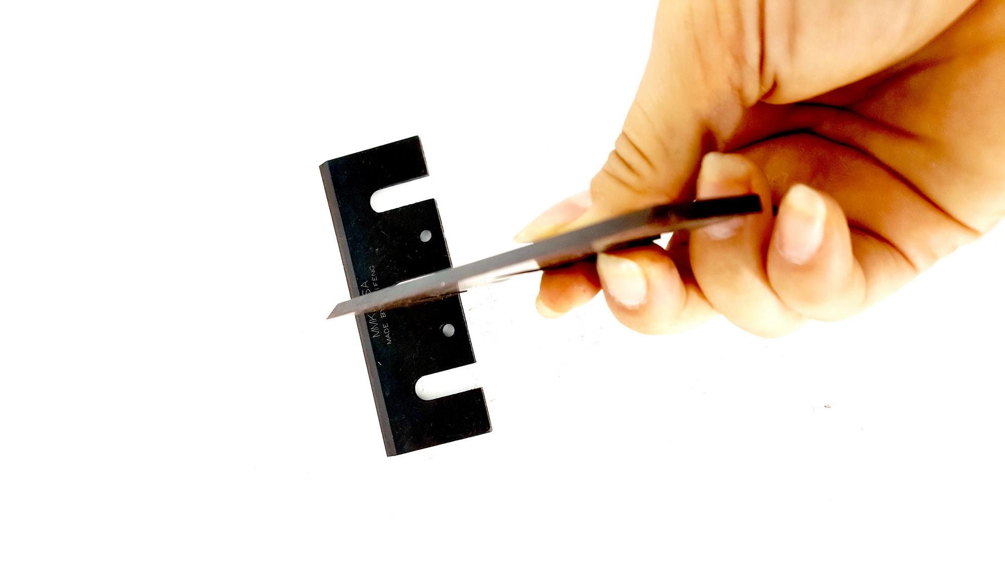 LƯỠI BÀO DÙNG CHO MÁY CẦM TAY MMK DÀI 82MM