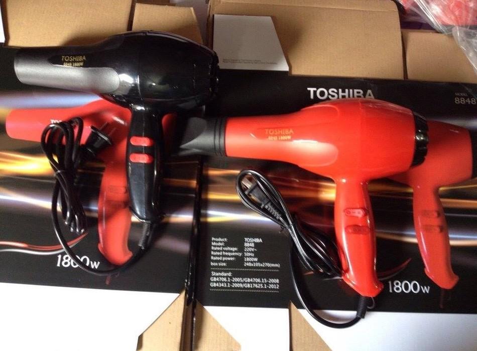 Máy sấy Toshiba 1800w