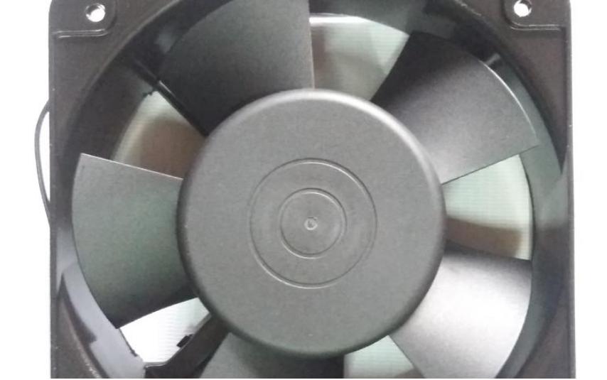 Quạt thông gió Rotary 15x15 Cm 220V