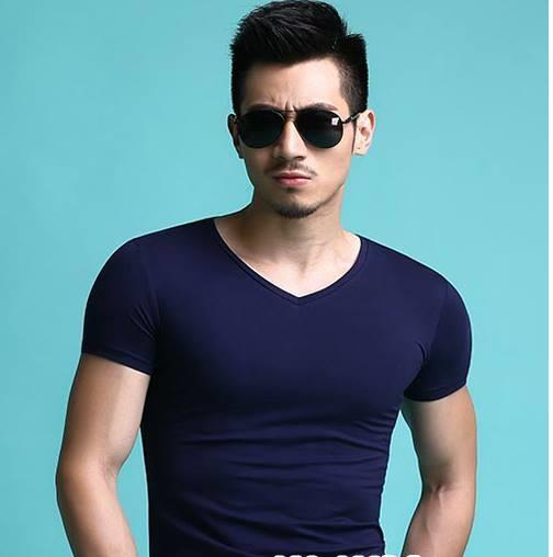 Combo 3 áo thun nam cổ tim mềm mịn, thời trang (Xanh Đen/ Xanh rêu/ Đỏ đô)