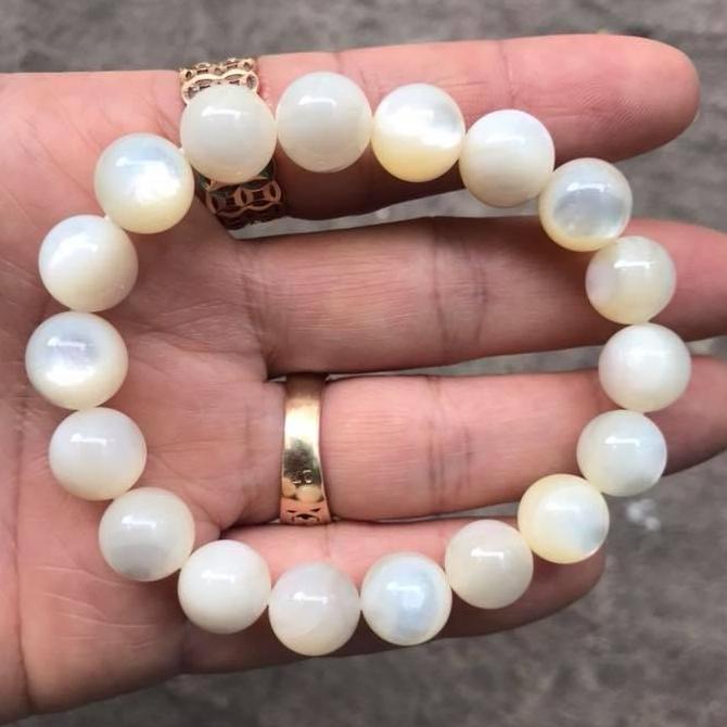 Vòng tay ôc xà cừ trắng 10ly- hàng a