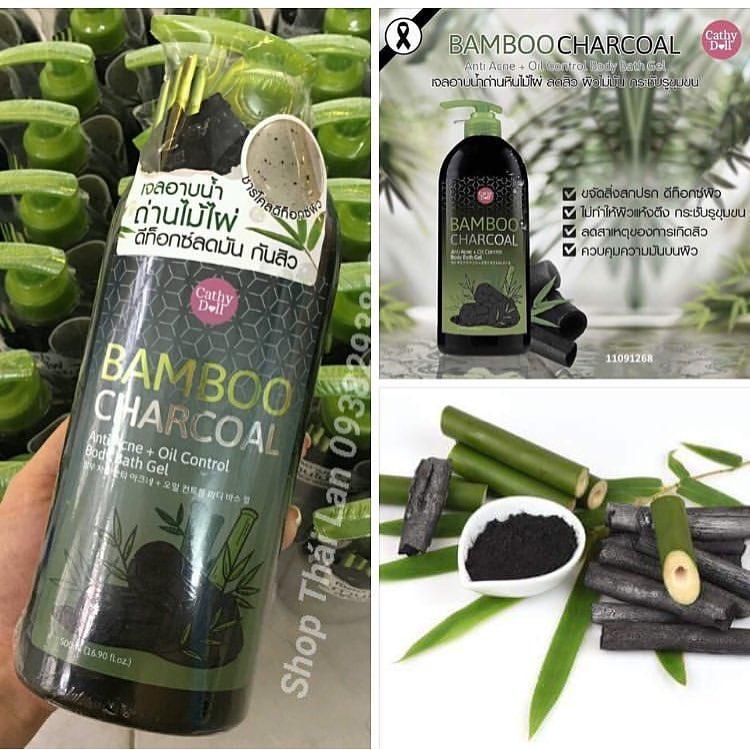Sữa tắm than tre dành cho mụn lưng của Thái