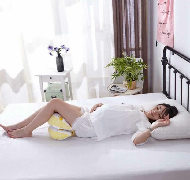 Gối Ôm Cánh Tiên Cho Mẹ Bầu