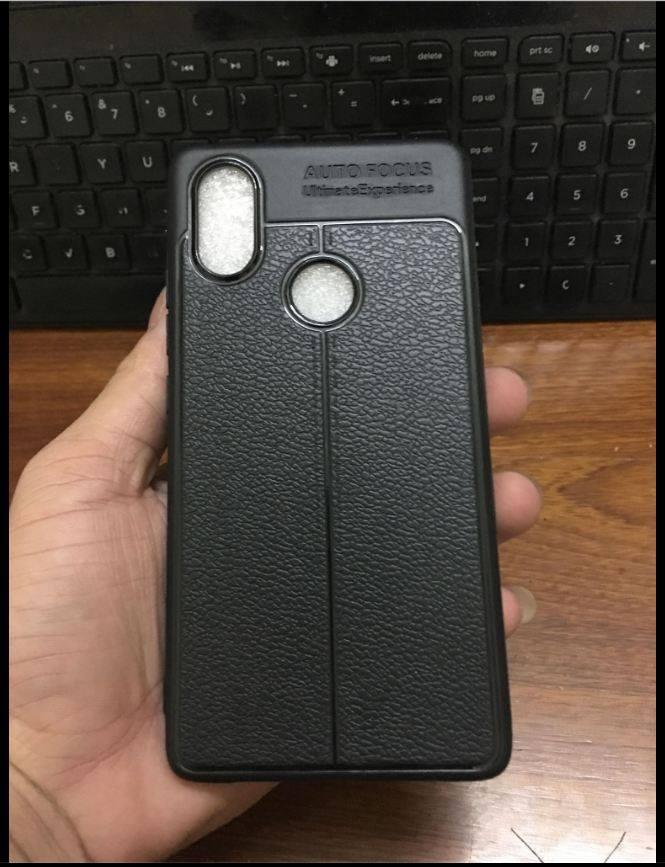 Ốp lưng dẻo Auto Focus cho Xiaomi Mi 8 SE