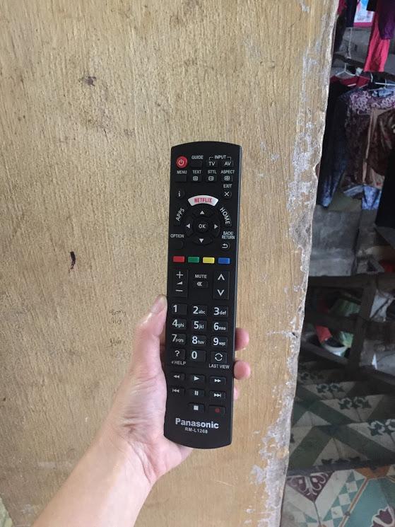 Điều khiển TV Panasonic RM - L1268