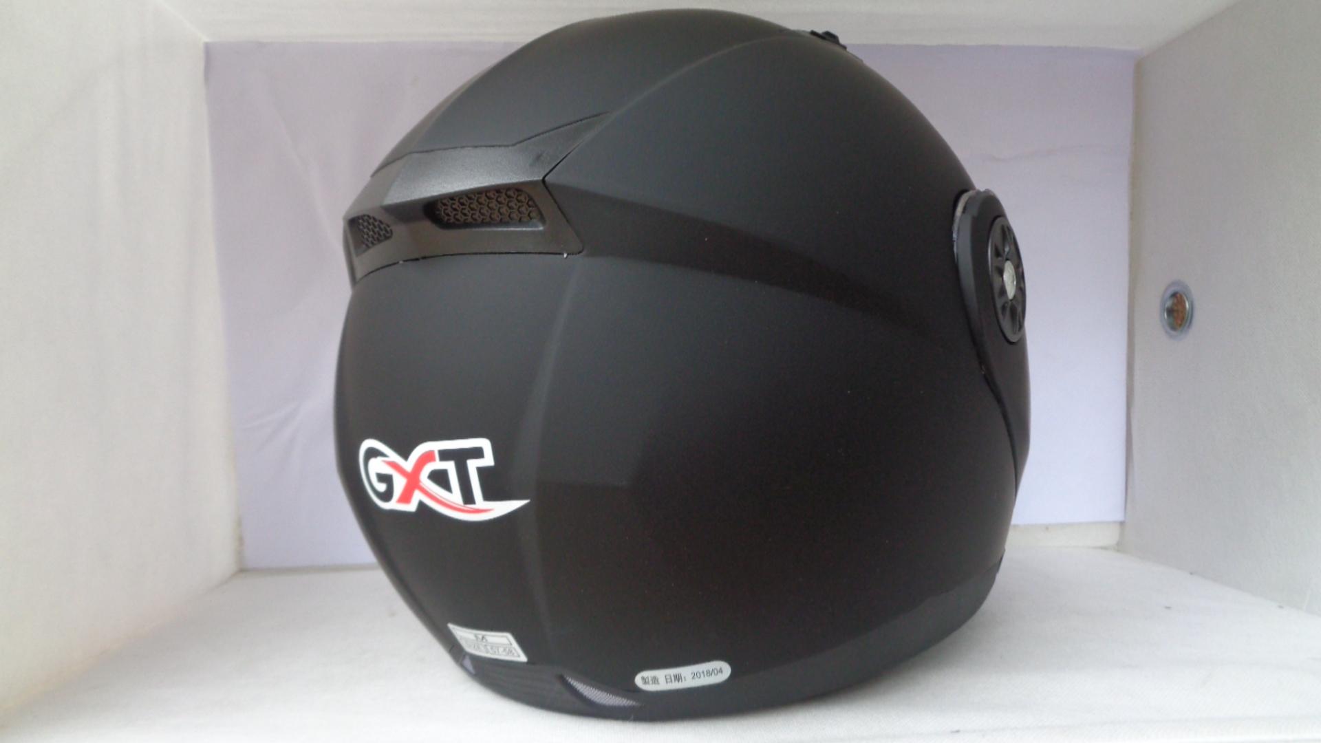 Mũ bảo hiểm gxt 2016 lật hàm - huyền anh
