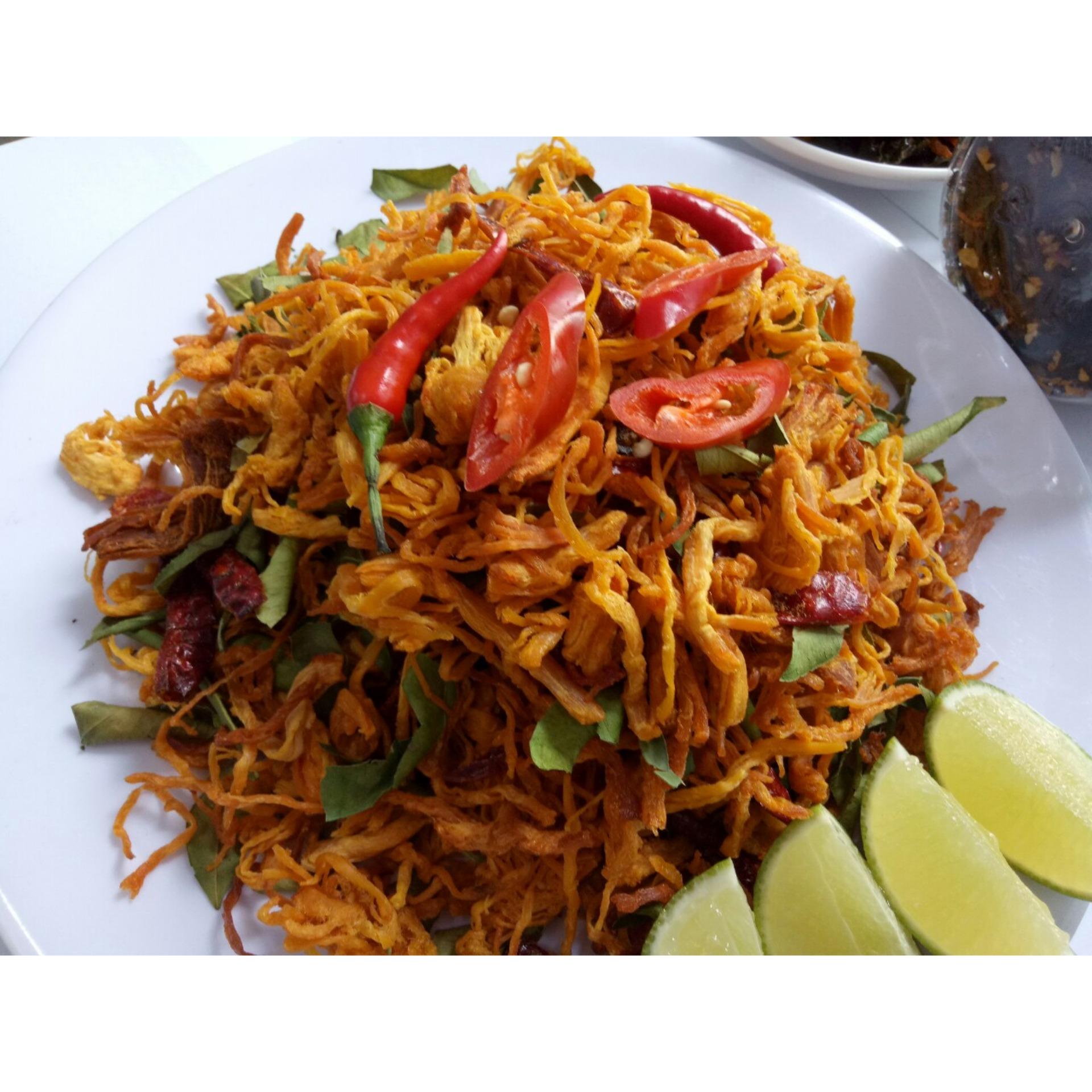 1Kg Khô Gà Cay Lá Chanh Loại Ngon