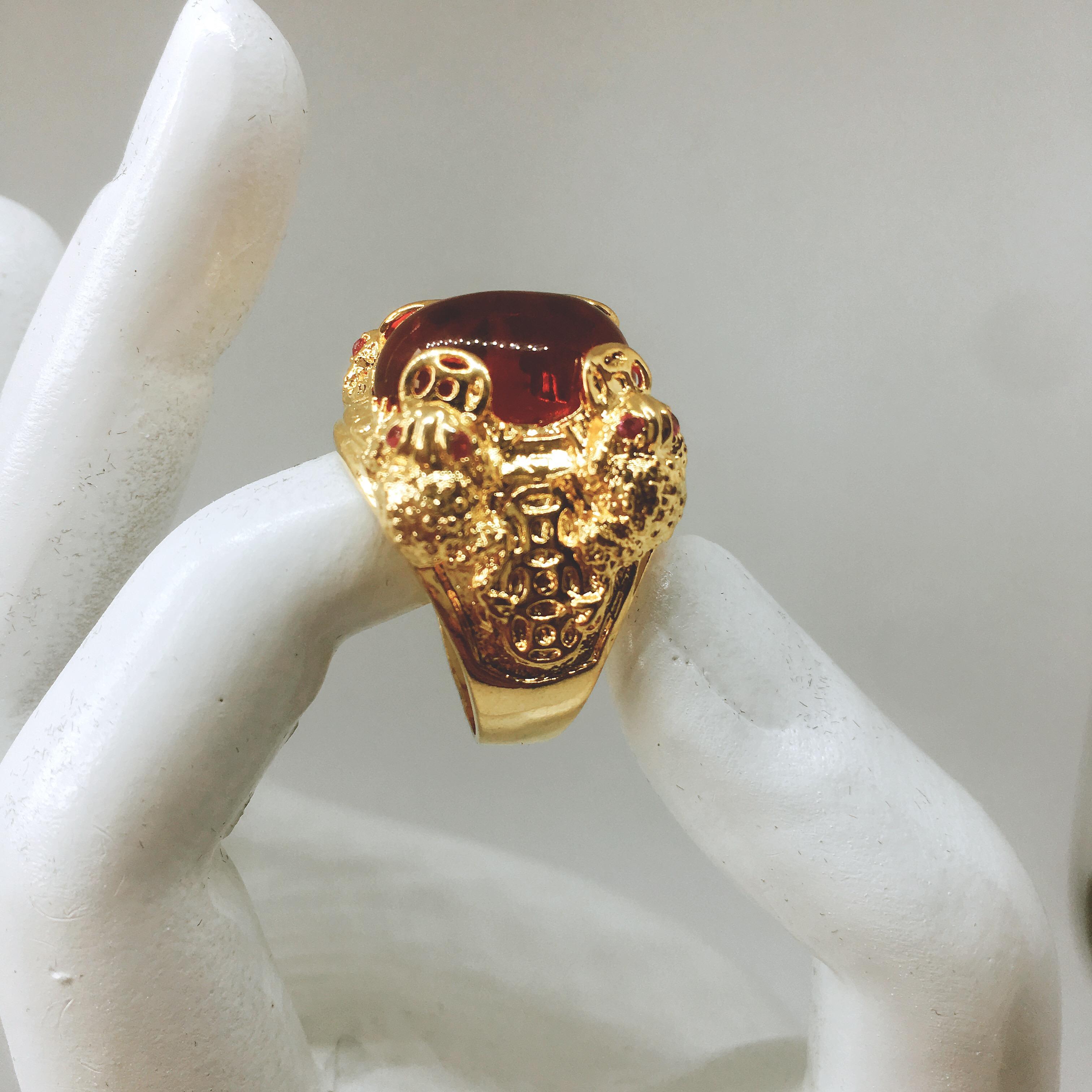 Nhẫn phong thủy Nhẫn tỳ hưu mặt đá thạch anh cao cấp ( màu đỏ)