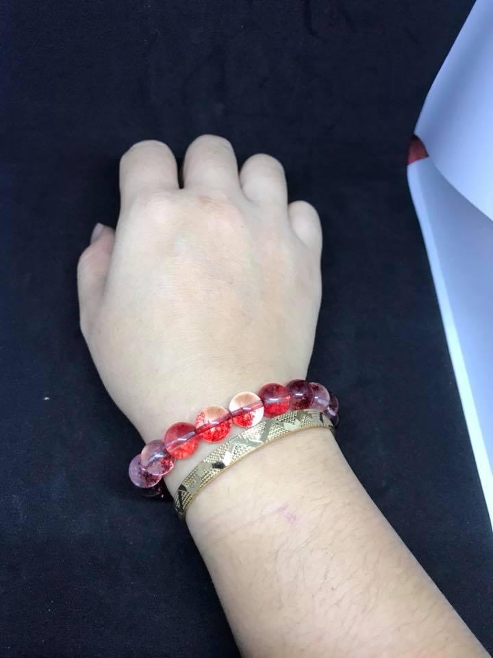[HCM]VÒNG TAY THẠCH ANH ƯU LINH ĐỎ 10LY( TẶNG KÈM HẠT VÀ DÂY THAY THẾ )