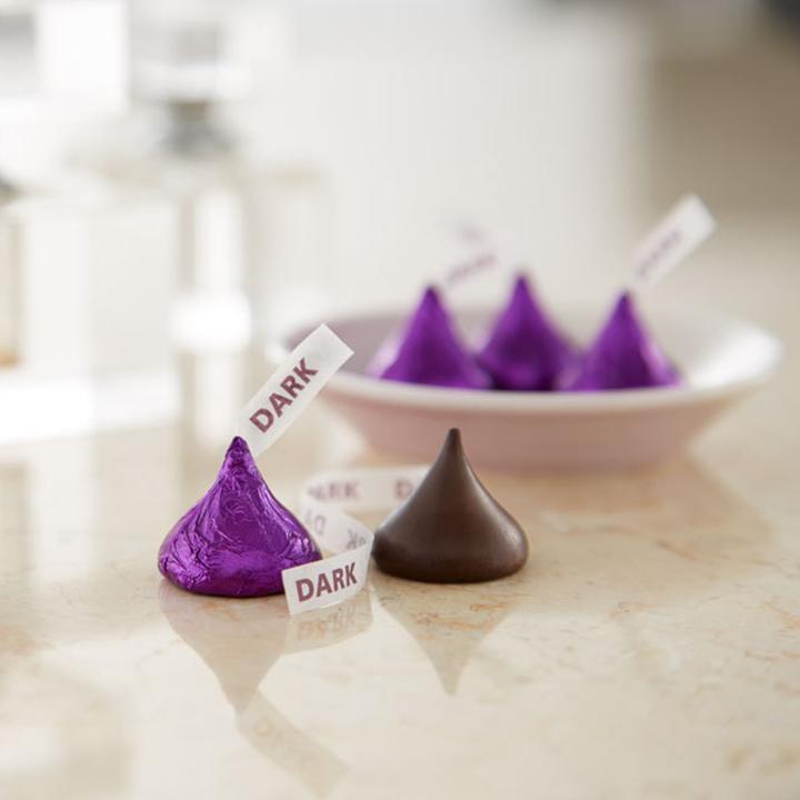 Kẹo Chocolate Hersheys Kisses Special Dark 340g