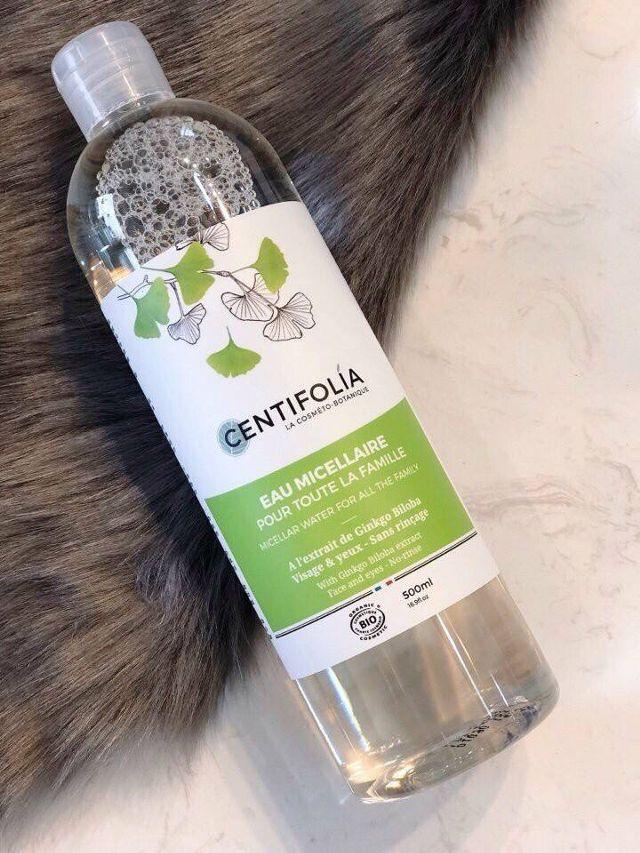 NƯỚC TẨY TRANG RAU MÁ CENTIFOLIA PHÁP