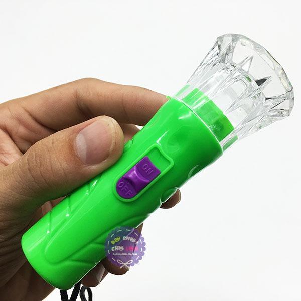 Bộ đồ chơi 2 đèn pin LED mini siêu sáng