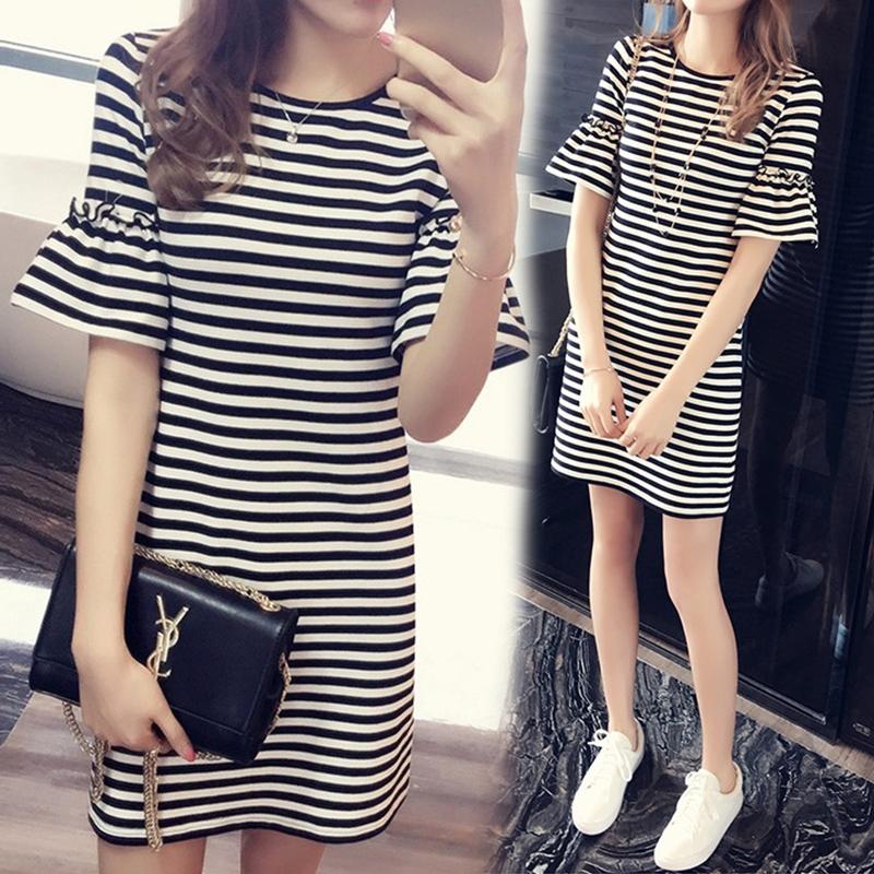 Váy Kẻ Ngang Tay Loe bs1659