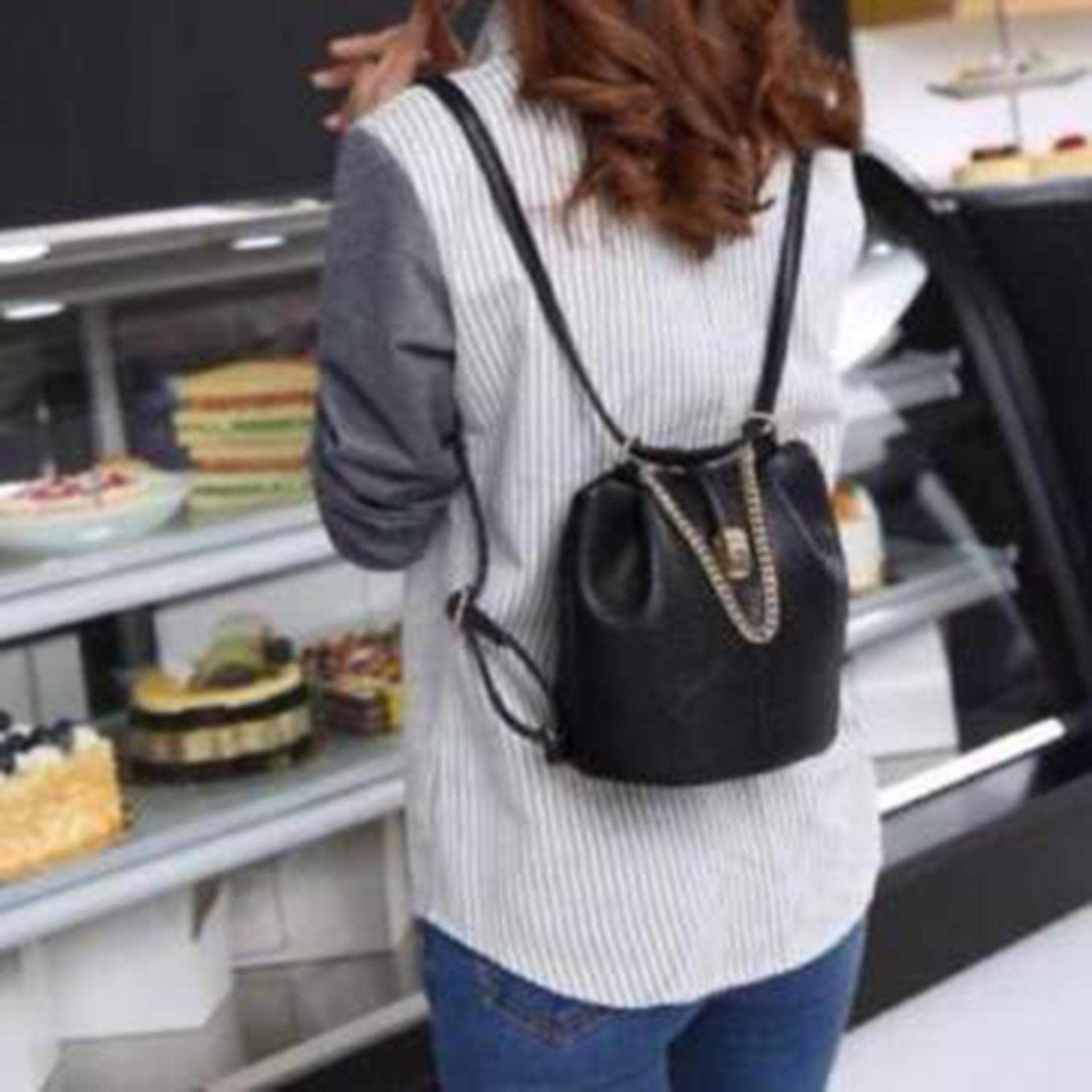 Balo cóc thời trang đeo 2 kiểu (đen)