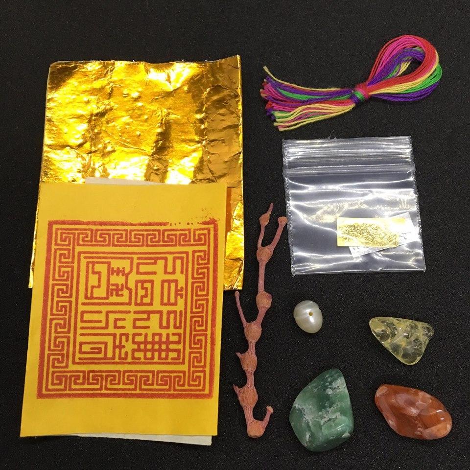 Bộ thất bảo
