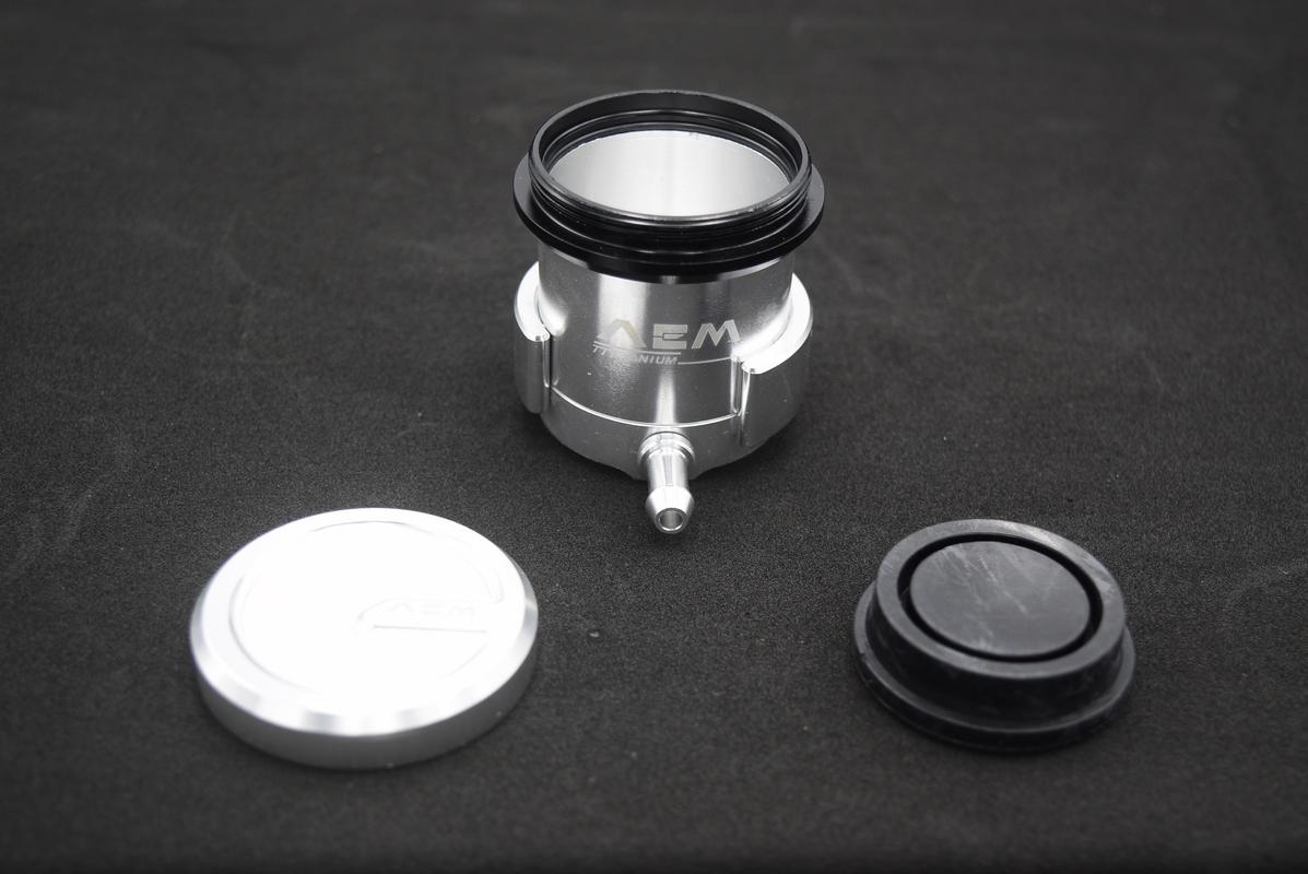Bình dầu thắng đĩa xe máy, bình dầu NHÔM CNC ( ĐỎ )